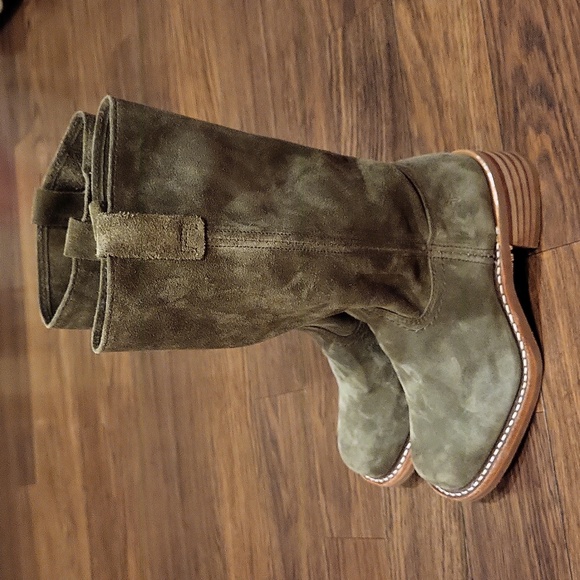 Frye Campus 12R Boots In Olive 8 NWT - Picture 13 of 15